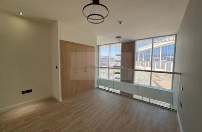 Townhouse - 2 - 3 for rent in Rukan 3 - Rukan - Dubai