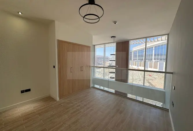 145984369 - Property Image 3