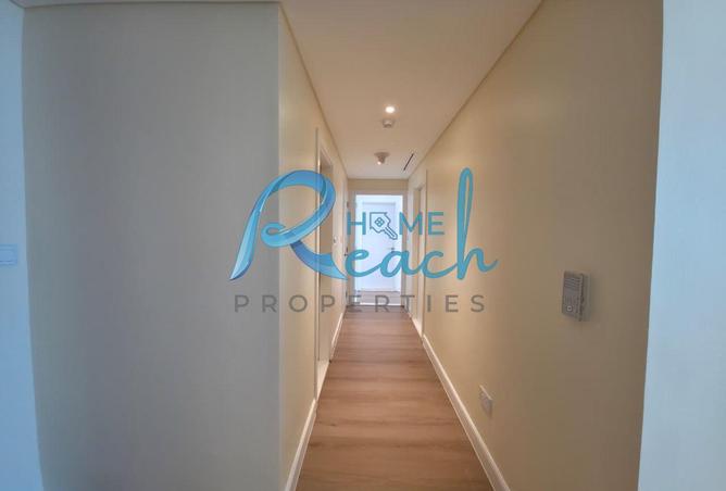 98249465 - Property Image 3