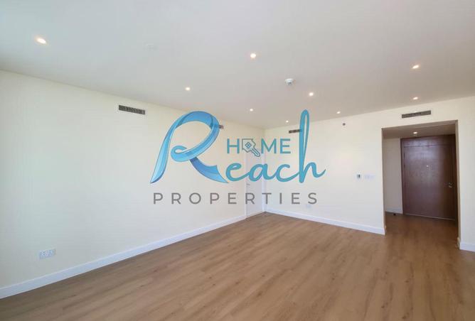 98249465 - Property Image 2