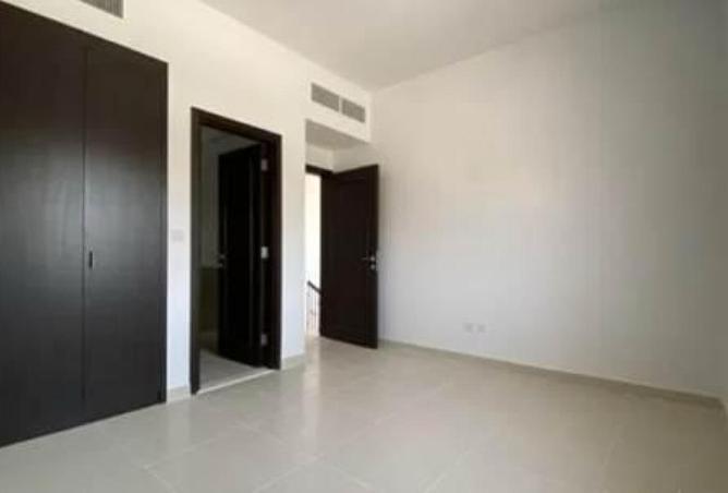 68272989 - صورة العقار 2