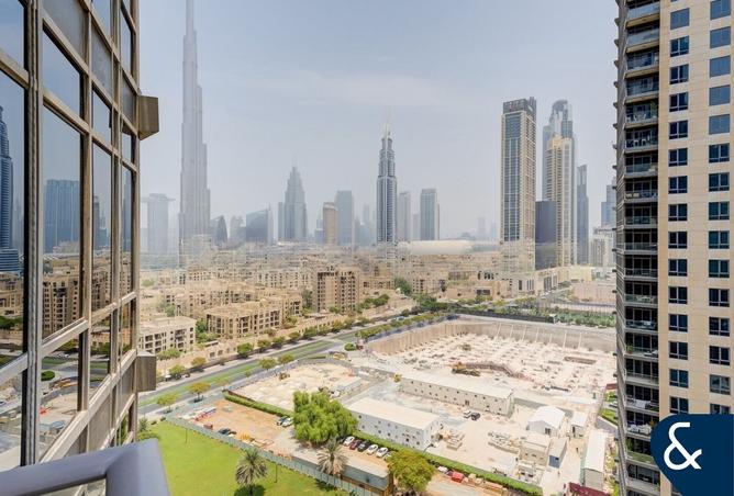 Upgraded 1 Bedroom Apartment In South Ridge