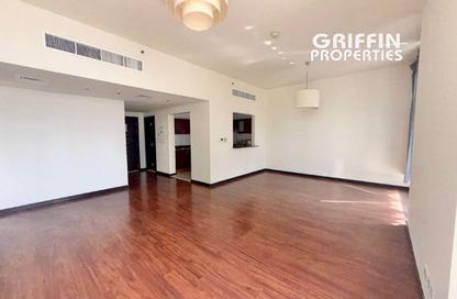 Apartment - 1 Bedroom - 2 Bathrooms for rent in Green Lakes Towers - JLT Cluster S - Jumeirah Lake Towers - Dubai