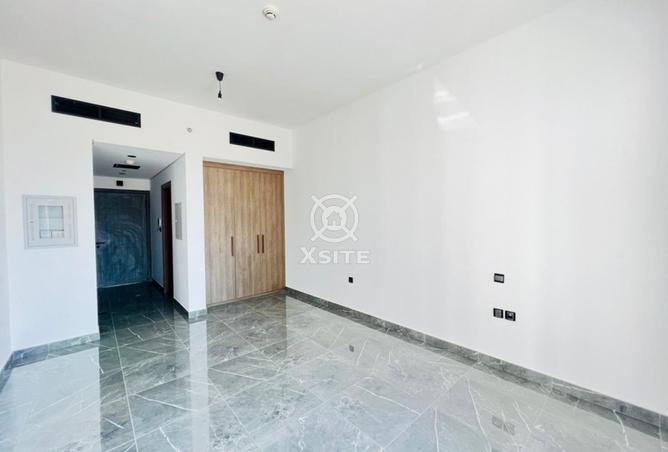 70275544 - صورة العقار 2