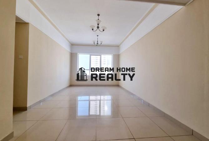Hot Offer 2 Bedroom Parking Free With 2 Full Baths