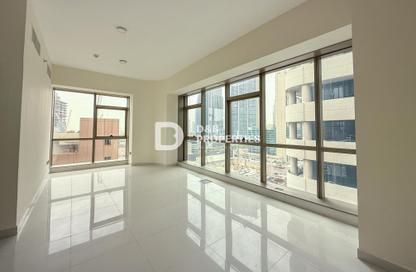 Office Space - Studio - 1 Bathroom for rent in Gevora Hotel - Sheikh Zayed Road - Dubai