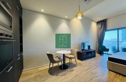 Apartment - Studio - 1 for rent in Park View Tower - District 14 - Jumeirah Village Circle - Dubai