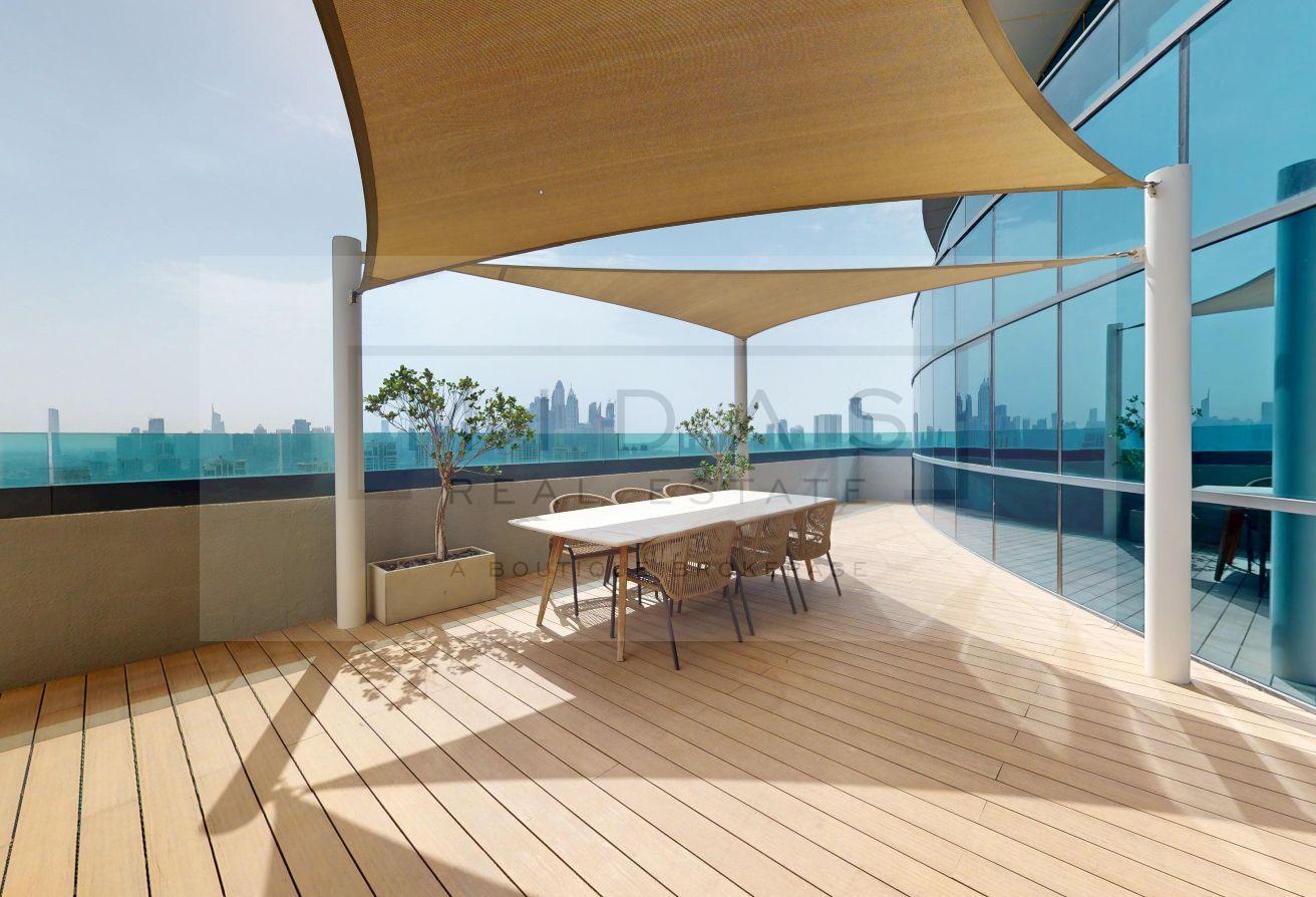 Exclusive I Skyline Views I Luxury I Penthouse photo 11