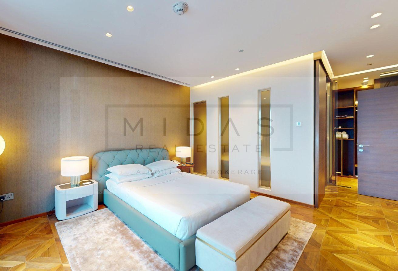 Exclusive I Skyline Views I Luxury I Penthouse photo 18