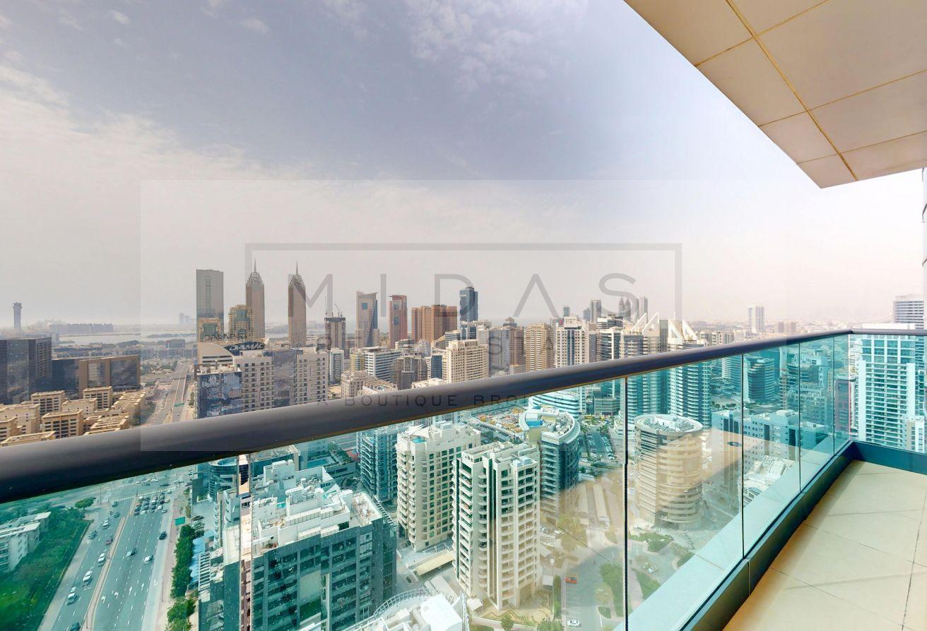 Exclusive I Skyline Views I Luxury I Penthouse photo 26