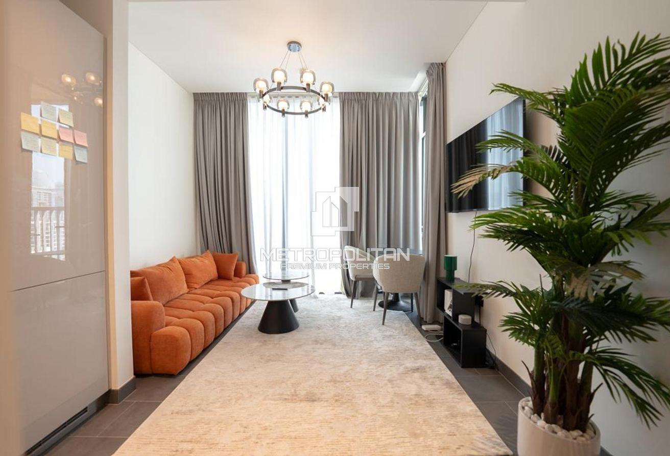 Stylish and Modern | Prime Location | Furnished photo 5