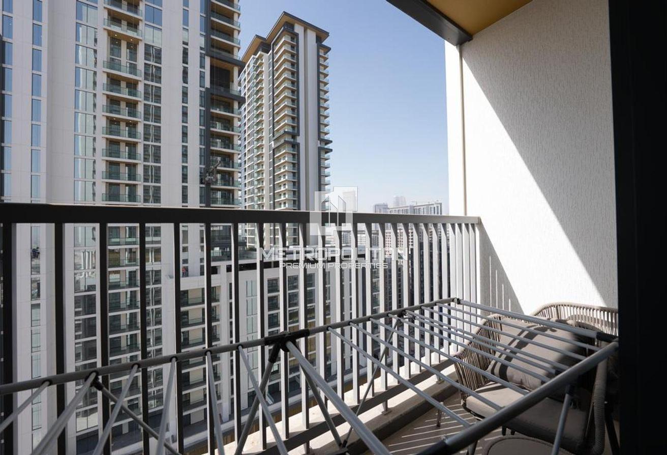Stylish and Modern | Prime Location | Furnished photo 9