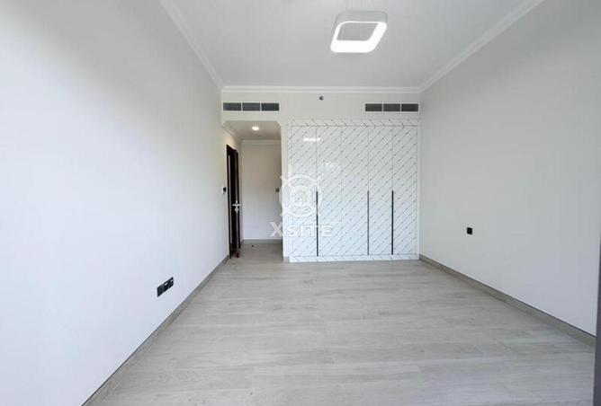 83664609 - Property Image 3
