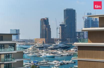 Apartment - 2 Bedrooms - 2 Bathrooms for sale in Seagate Building 1 - Seagate - Mina Rashid - Dubai