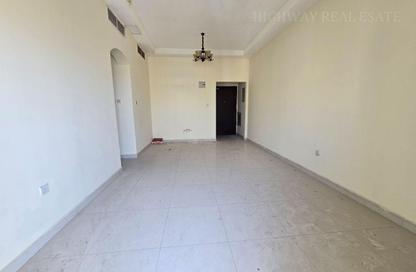 Apartment - 2 Bedrooms - 2 Bathrooms for rent in Muwaileh 3 Building - Muwaileh - Sharjah