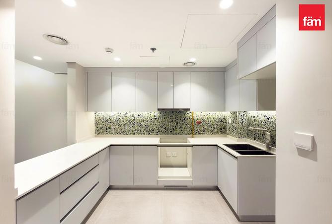 69111208 - Property Image 3