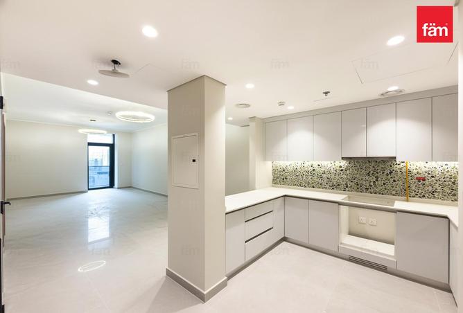 69111208 - Property Image 2