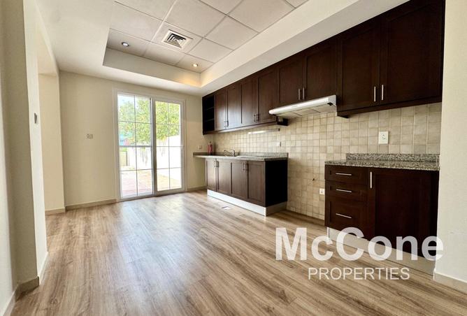 76975430 - Property Image 3