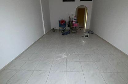Apartment - 7+ Bedrooms - 2 Bathrooms for rent in Al Majaz 2 - Al Majaz - Sharjah