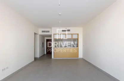 Apartment - 3 Bedrooms - 4 Bathrooms for rent in Creek Rise Tower 1 - Creek Rise - Dubai Creek Harbour (The Lagoons) - Dubai