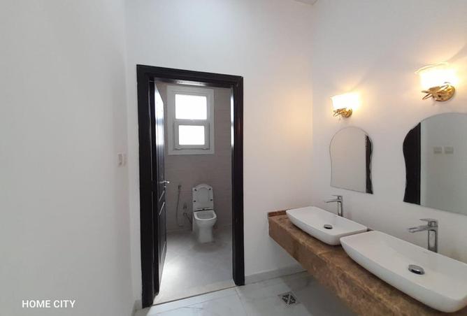 114185139 - Property Image 3