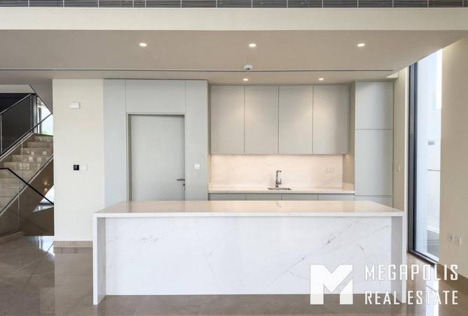88293002 - Property Image 2