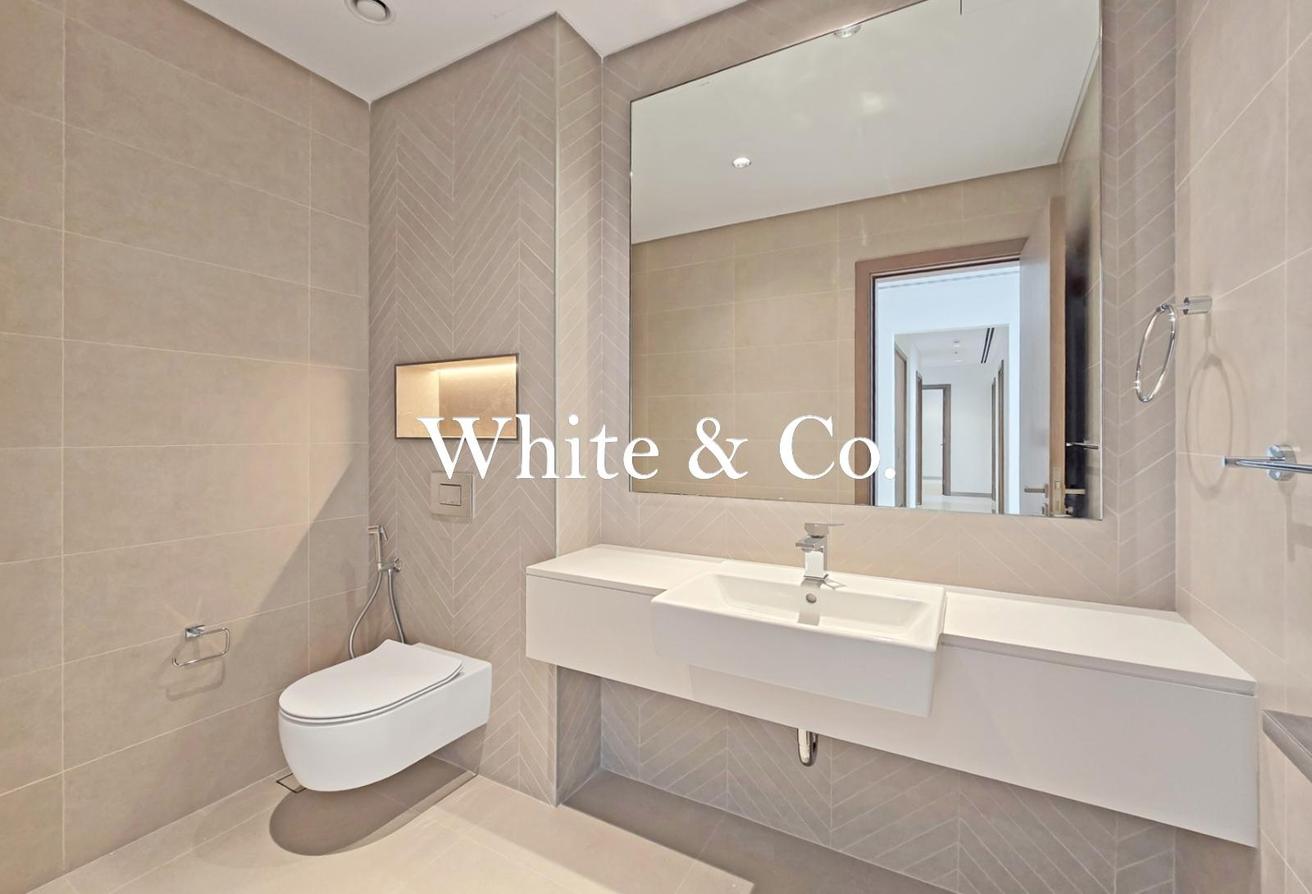 Large Layout | 3 Bedrooms | Lagoon Facing photo 15