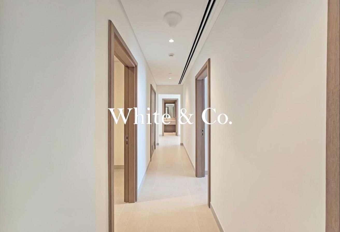 Large Layout | 3 Bedrooms | Lagoon Facing photo 14