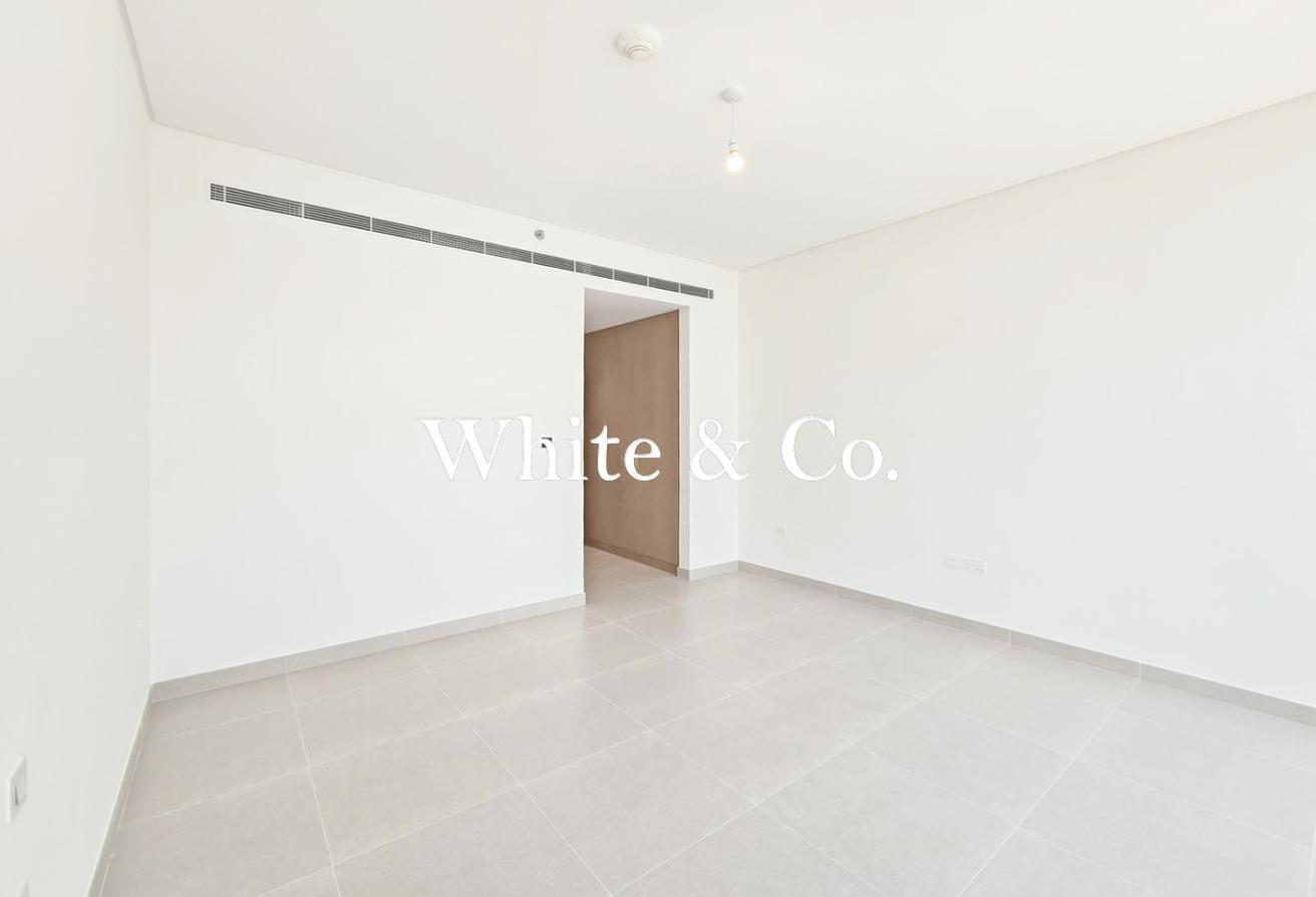 Large Layout | 3 Bedrooms | Lagoon Facing photo 18