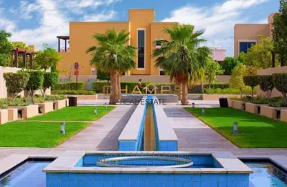 تاون هاوس - 4 غرف نوم - 5 حمامات للايجار في حدائق الراحة - أبوظبي