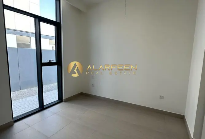 162810502 - Property Image 3