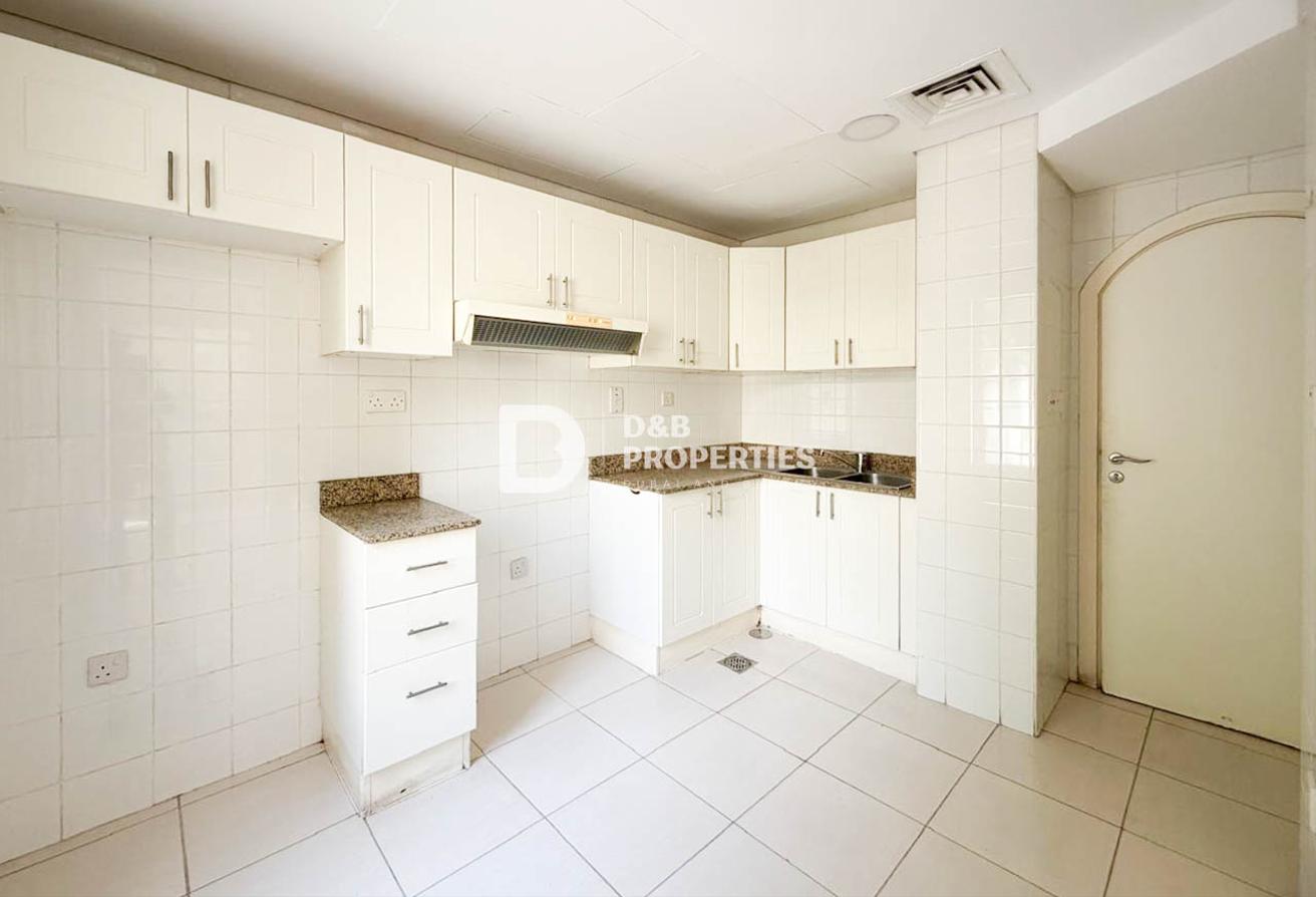 Type 4E | Near Pool And Park | Well Maintained photo 5