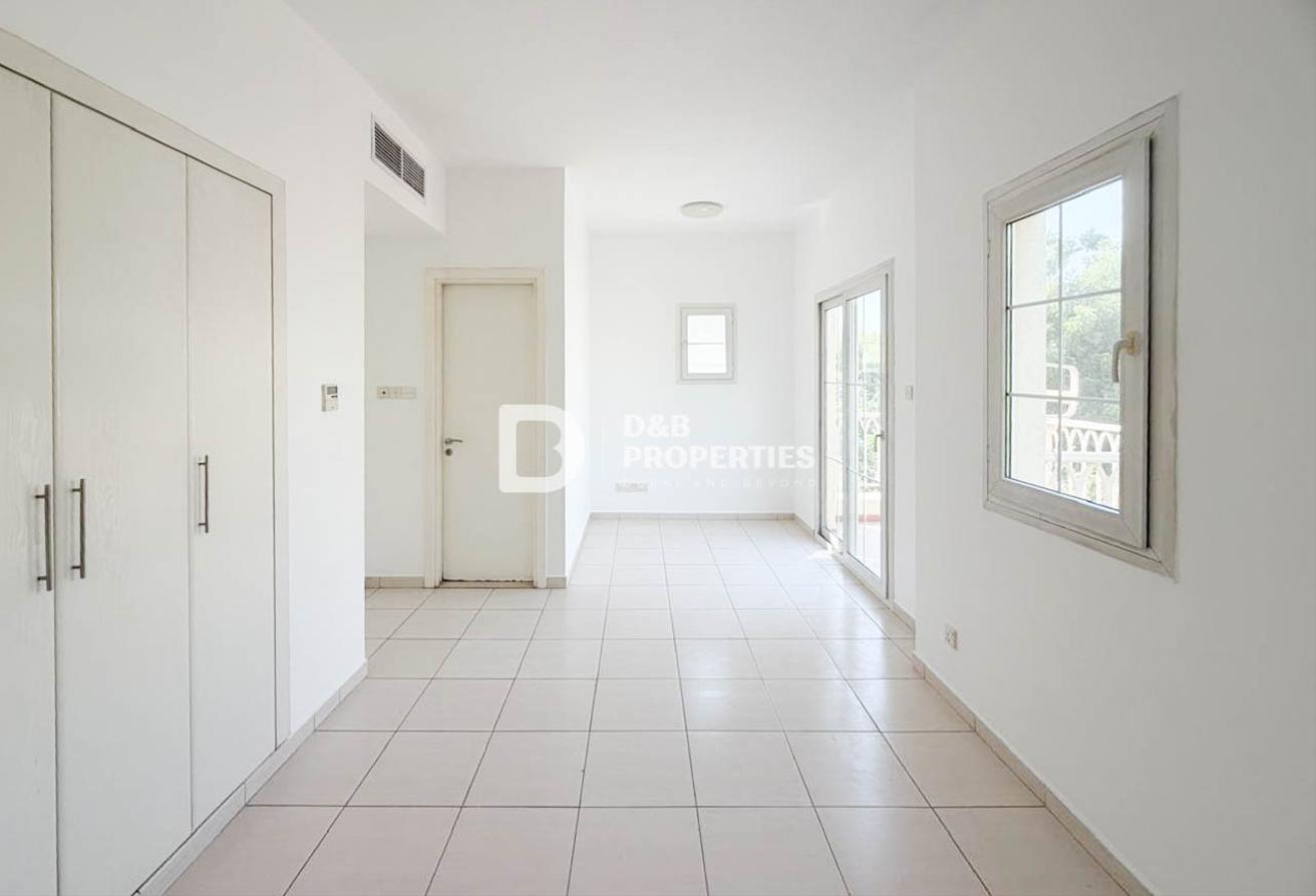 Type 4E | Near Pool And Park | Well Maintained photo 10