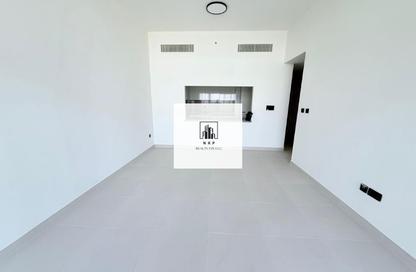 Apartment - 2 Bedrooms - 3 Bathrooms for rent in Vida 2 - Vida Residences - Aljada - Sharjah