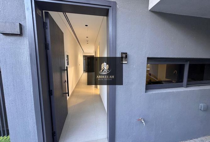 78186866 - Property Image 2