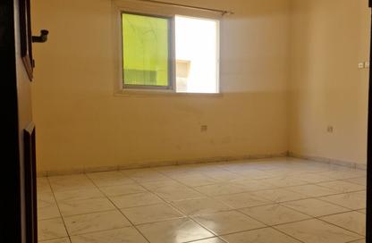 Apartment - Studio - 1 for rent in Fire Station Road - Muwaileh - Sharjah
