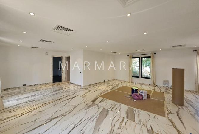 104268862 - Property Image 2