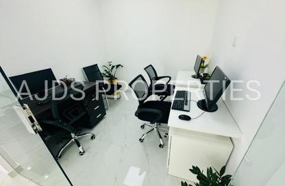 Office Space - Studio - 1 Bathroom for rent in Reem Residency - Al Karama - Dubai