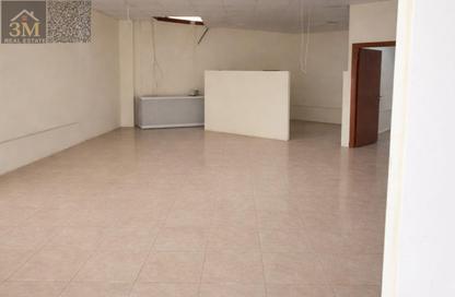 Warehouse - Studio - 1 Bathroom for rent in Umm Al Thuoob - Umm Al Quwain