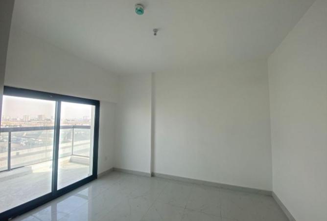 103704582 - Property Image 2