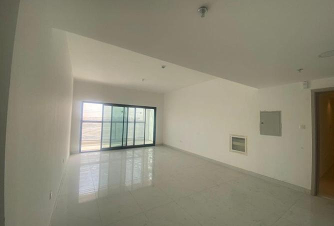 103704582 - Property Main Image