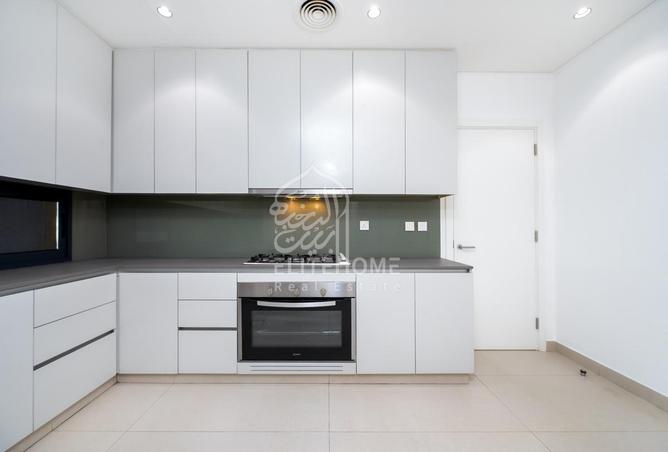 74260511 - Property Image 2