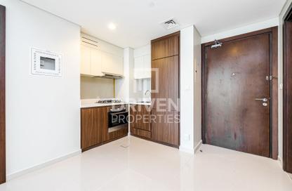 Apartment - 2 Bedrooms - 2 Bathrooms for sale in Vera Residences - Business Bay - Dubai