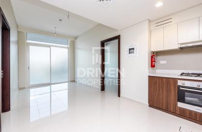 Apartment - 2 Bedrooms - 2 Bathrooms for sale in Vera Residences - Business Bay - Dubai