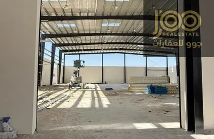 Warehouse - Studio - 3 Bathrooms for sale in Umm Al Thuoob - Umm Al Quwain