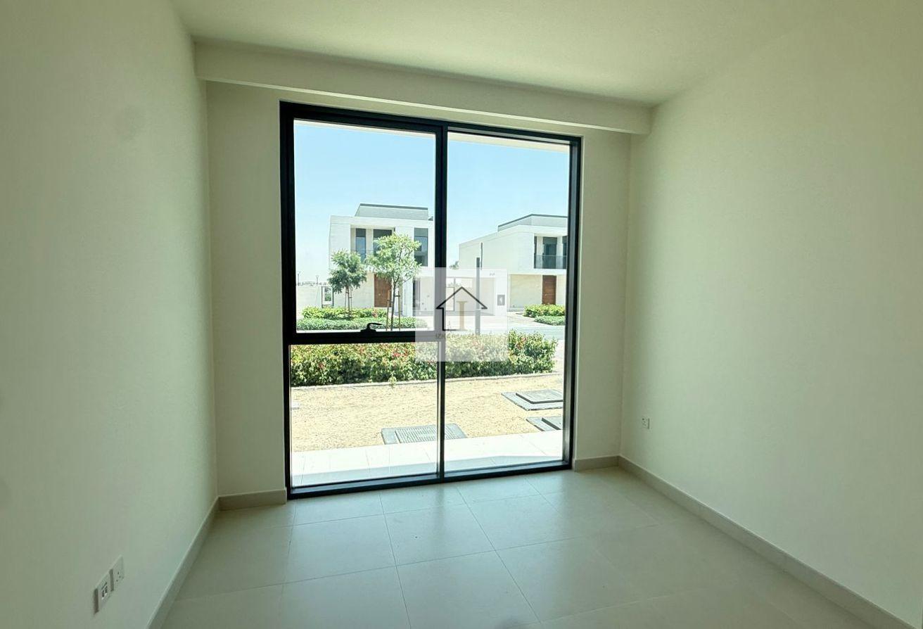 Brand New | Golf Course View| 4BR + Maid photo 5