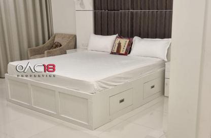 Apartment - 1 - 2 for rent in Waters Edge - Business Bay - Dubai Apartment - 1 - 2 for rent in Waters Edge - Business Bay - Dubai