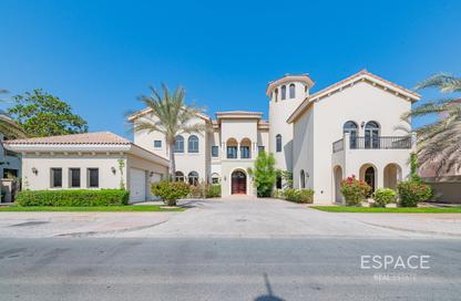 Villa - 6 Bedrooms - 7 Bathrooms for sale in Signature Villas Frond E - Signature Villas - Palm Jumeirah - Dubai