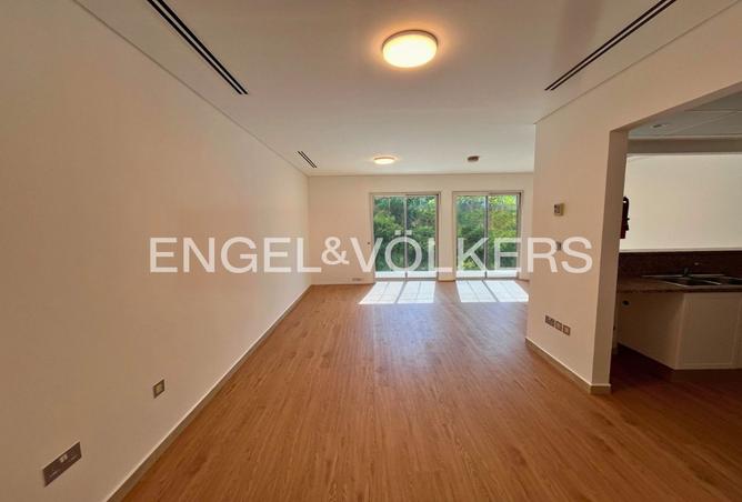 138780307 - Property Image 3