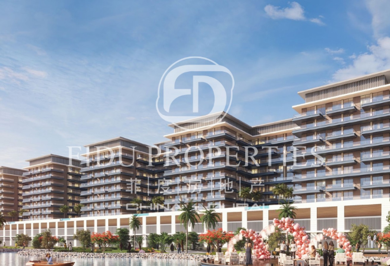 Waterfront Living | Eco-Friendly Community |Resale